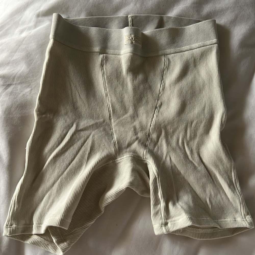 Skims Cotton Rib Boxer - Picture 2 of 5